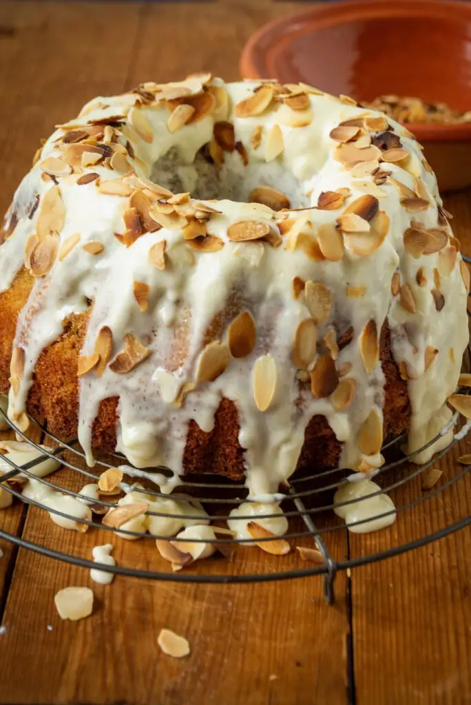 Zimt Swirl Gugelhupf