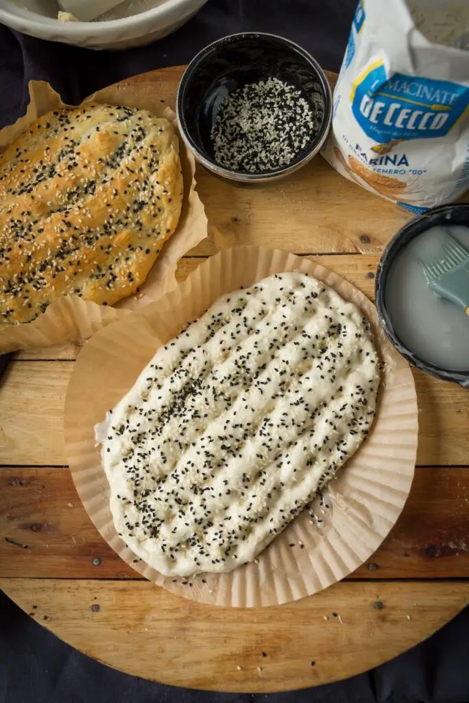 Das einfachste Barbari Brot der Welt (Air Fryer Rezept)