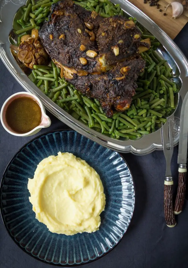 Zartes persisches Lamm-Gigot aus dem Laura Ashley Slowcooker